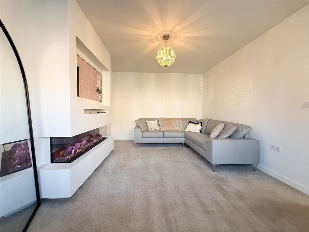 Property photo 3 of 38 20260317_142141824_Ios.Jpg