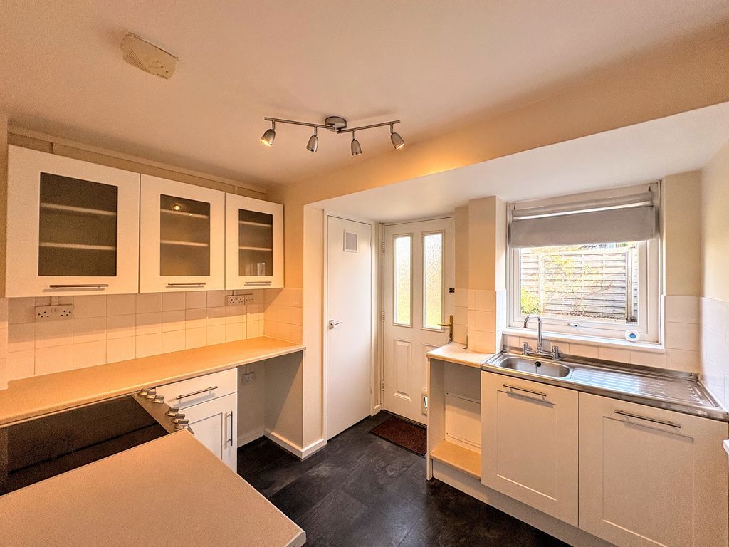 Property photo 2 of 8 Photo 8