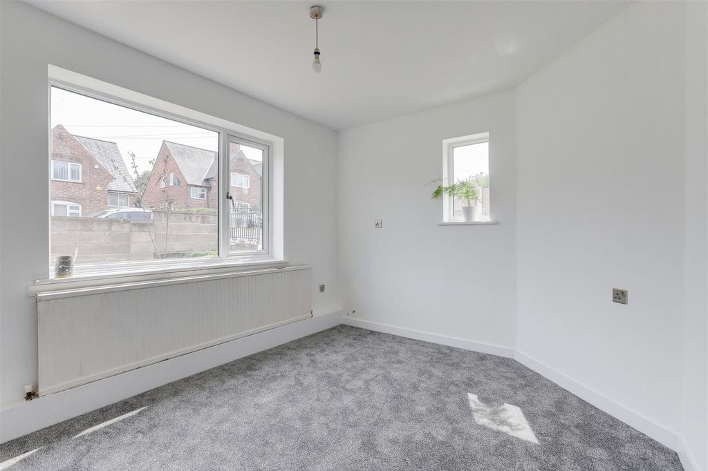 Property photo 3 of 30