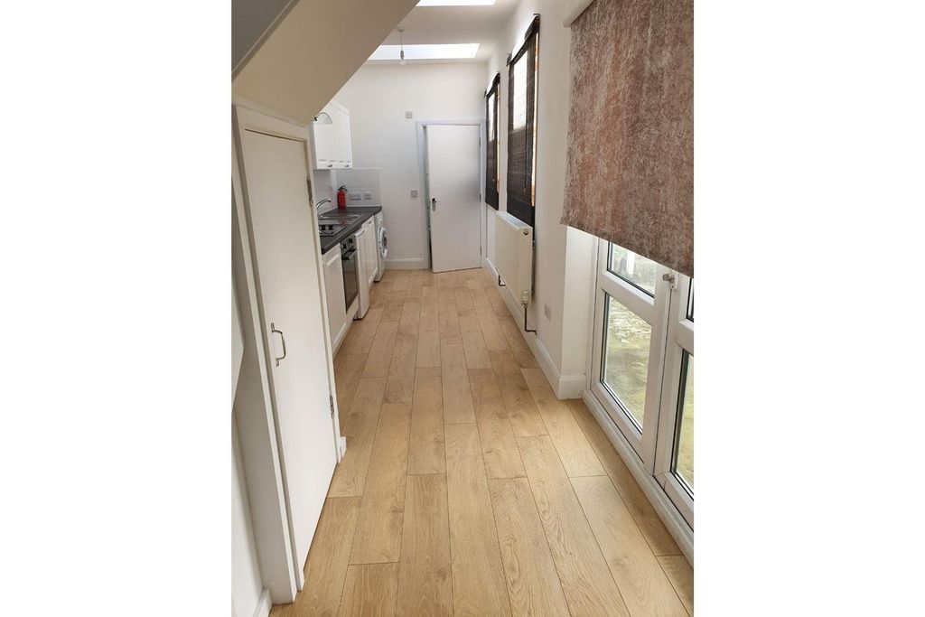 Property photo 1 of 7 Ttngoegbgeanjzwqu9Eg1W.Jpg