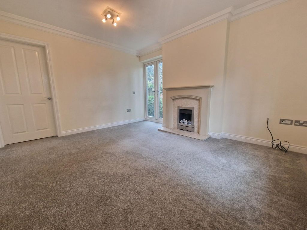 Property photo 3 of 11 Picture No. 18