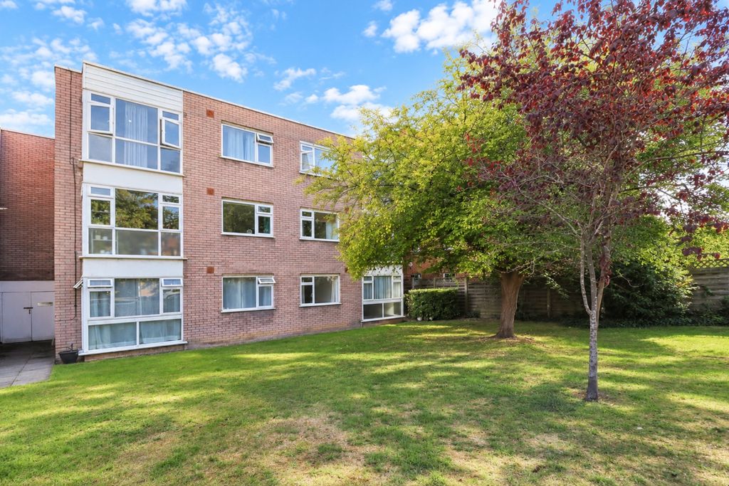 Property photo 1 of 14