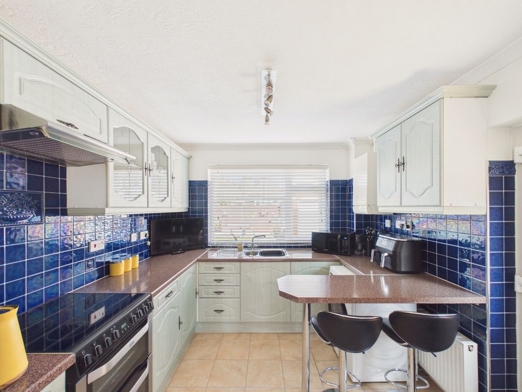 Property photo 3 of 20 5306617