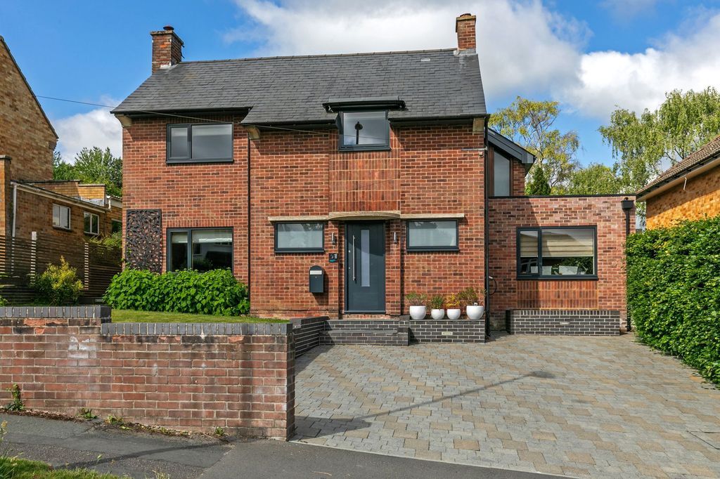 Property photo 1 of 16