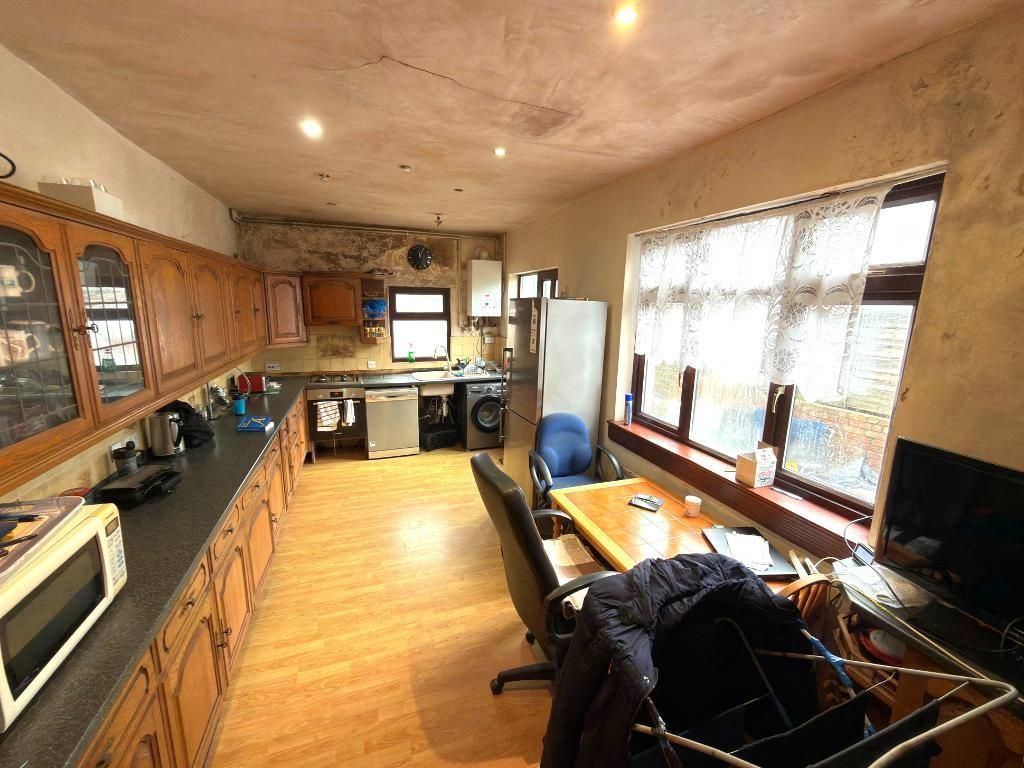 Property photo 3 of 9 Photo 3