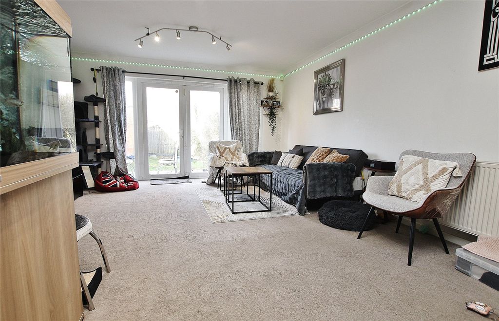 Property photo 2 of 13 Picture No. 02