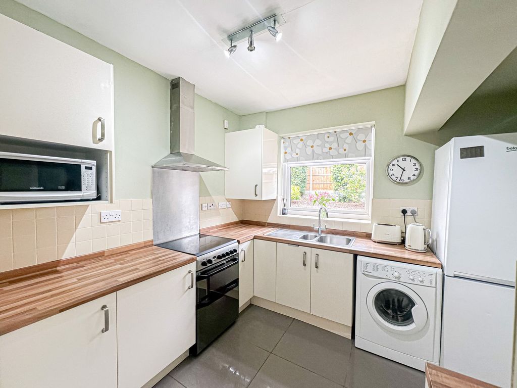 Property photo 2 of 13 Photo 8