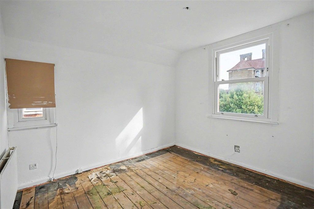 Property photo 3 of 5