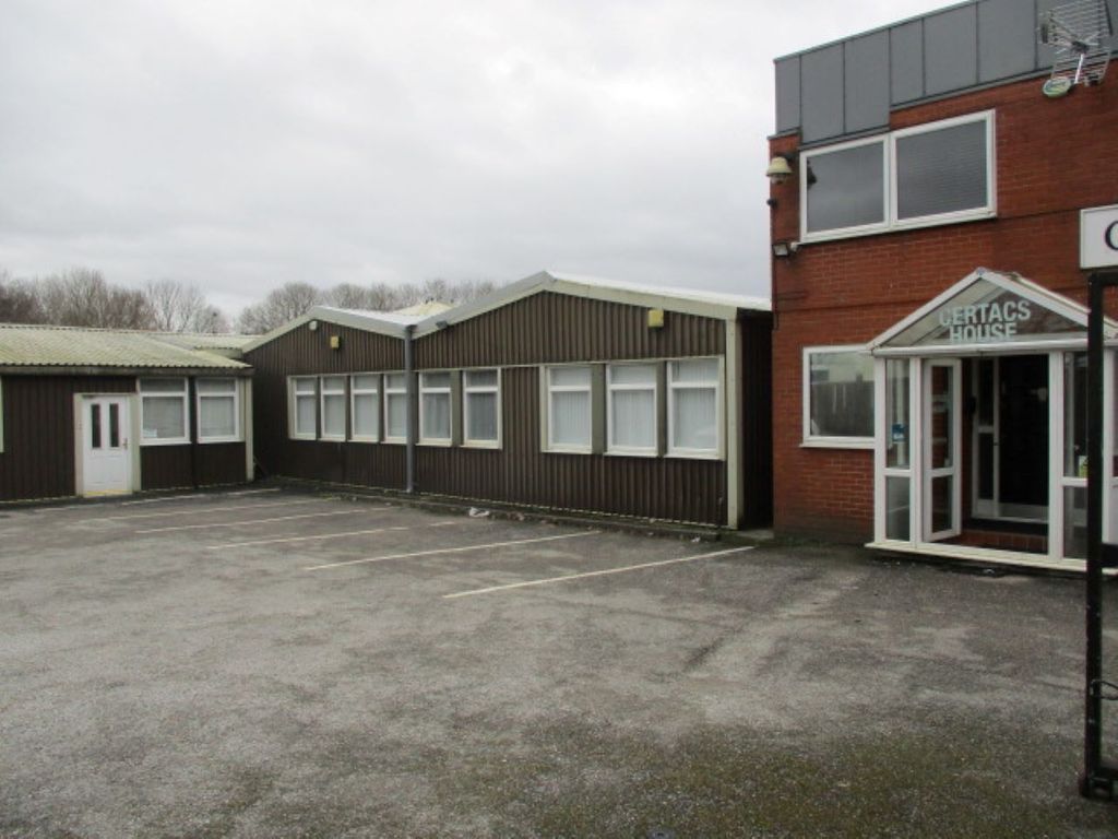 Property photo 1 of 3