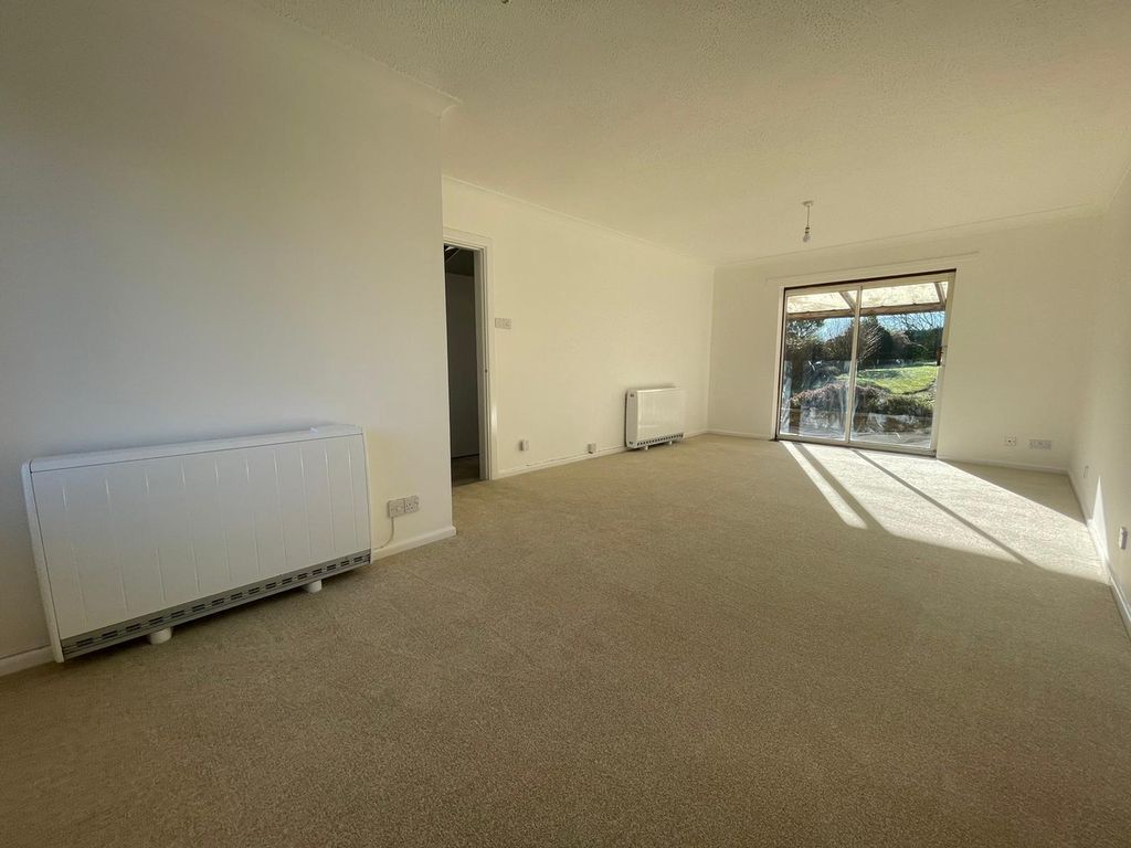 Property photo 3 of 11 Image