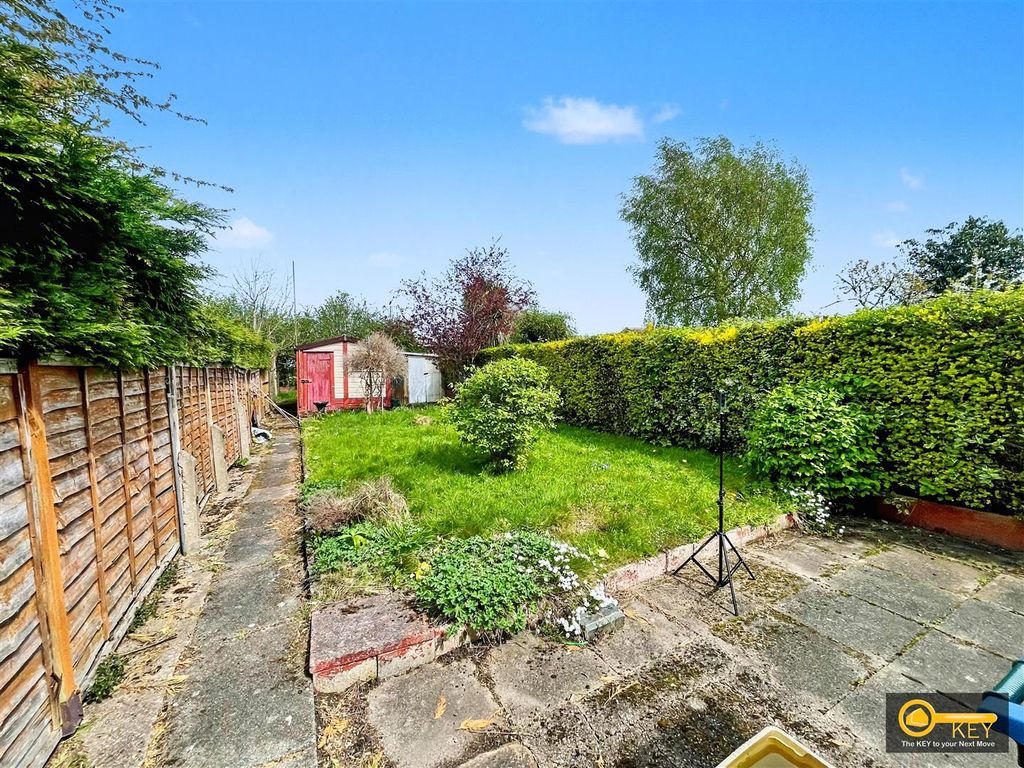 Property photo 3 of 13