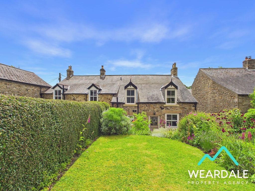 Property photo 2 of 53