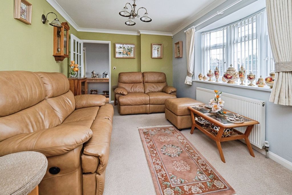 Property photo 3 of 20