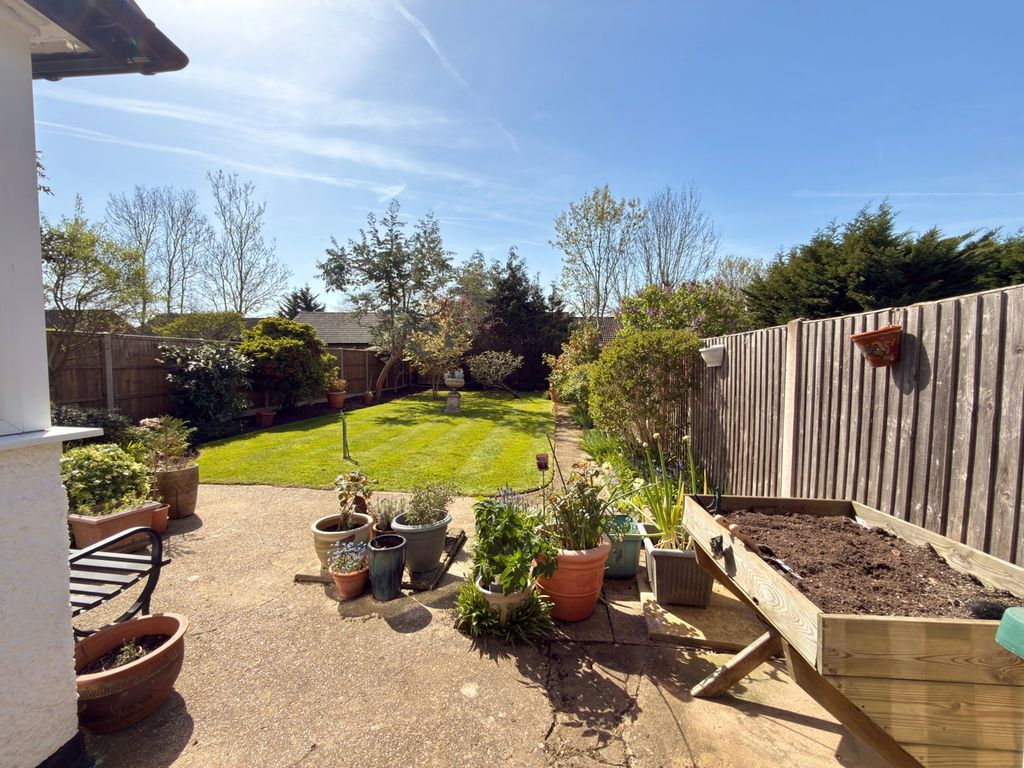 Property photo 2 of 22