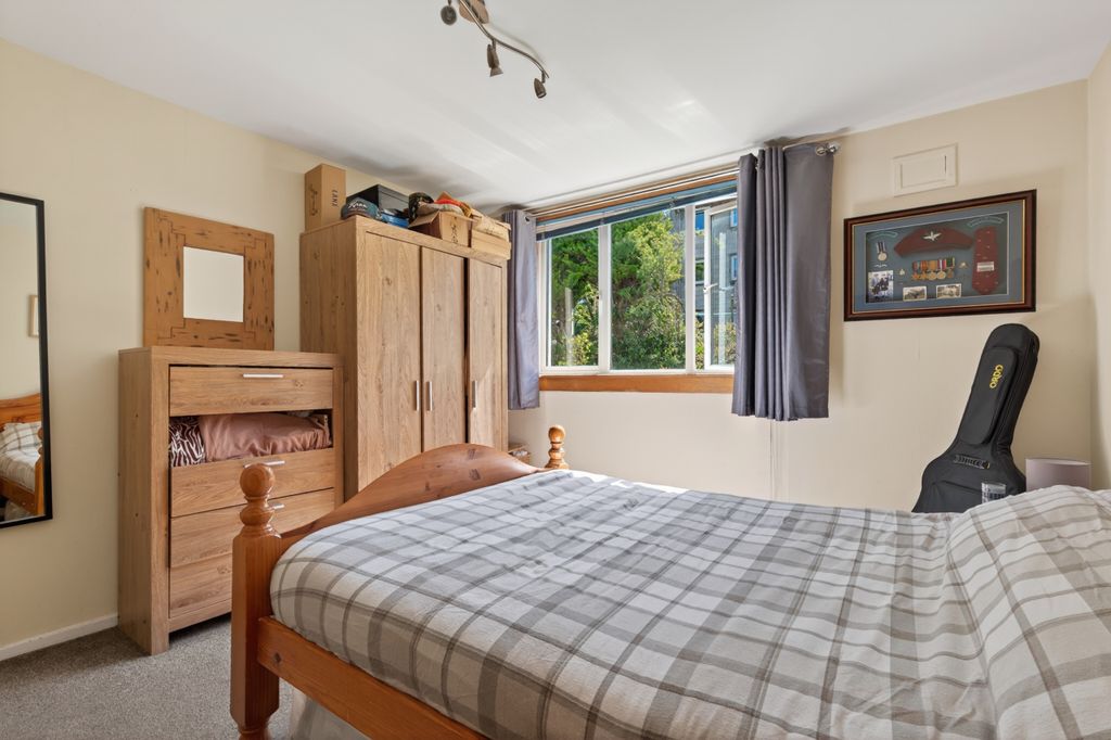 Additional image 17 of 2 bed flat for saleOxgangs Street, Edinburgh EH13