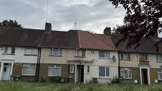 Property photo 2 of 21