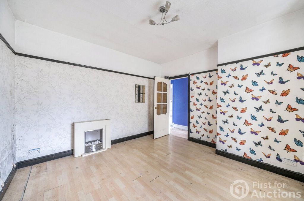 Property photo 2 of 15 2