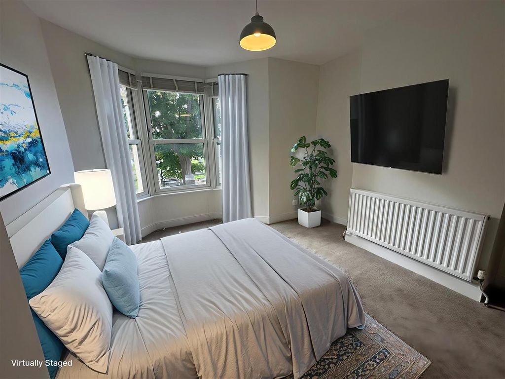 Property photo 1 of 10 Img_4915 - Bedroom - Standard - 2.Jpeg