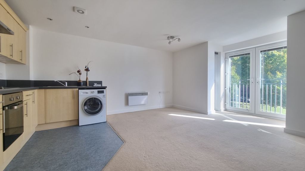 Property photo 2 of 7