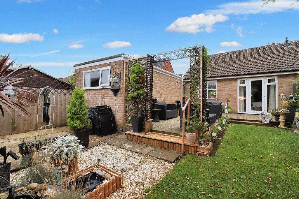 Property photo 3 of 18