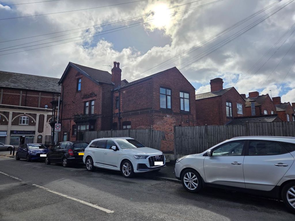 Property photo 3 of 61