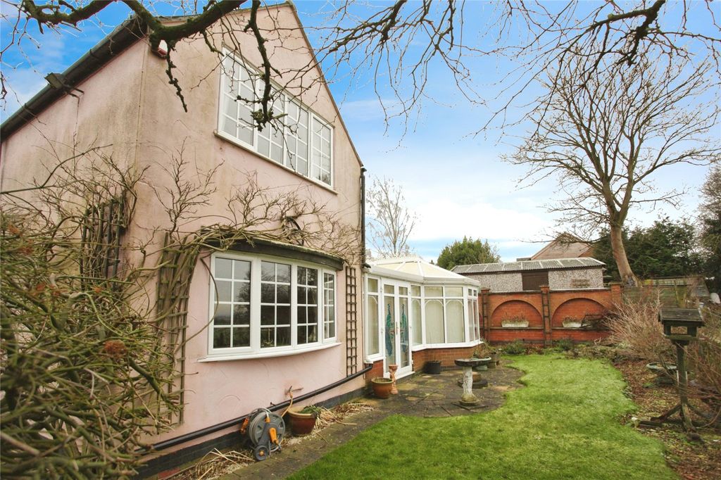 Property photo 1 of 22 Front