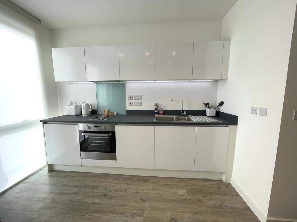 Property photo 2 of 11 Kitchen.Jpg