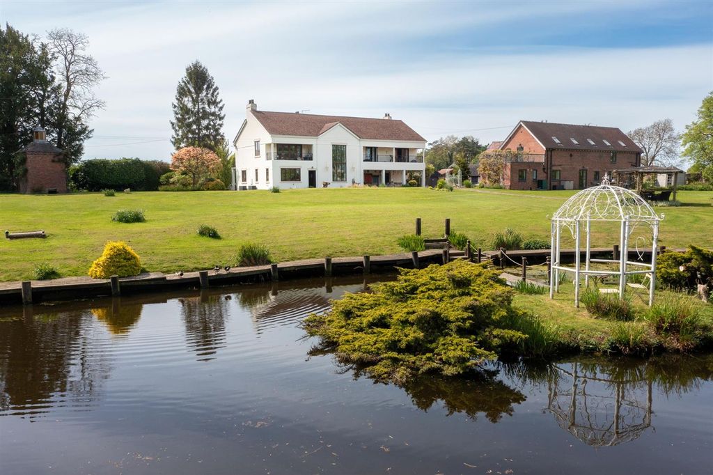 Property photo 2 of 79 Buddileighfarm-53.Jpg