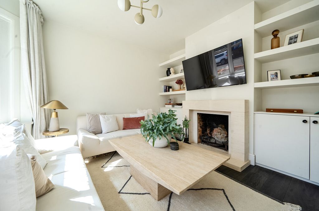 Property photo 3 of 14 1448180-10-69E258...