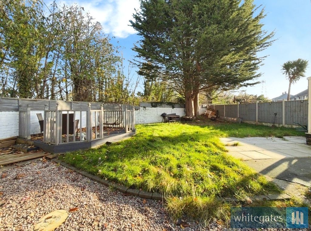 Property photo 2 of 20 Picture No. 33