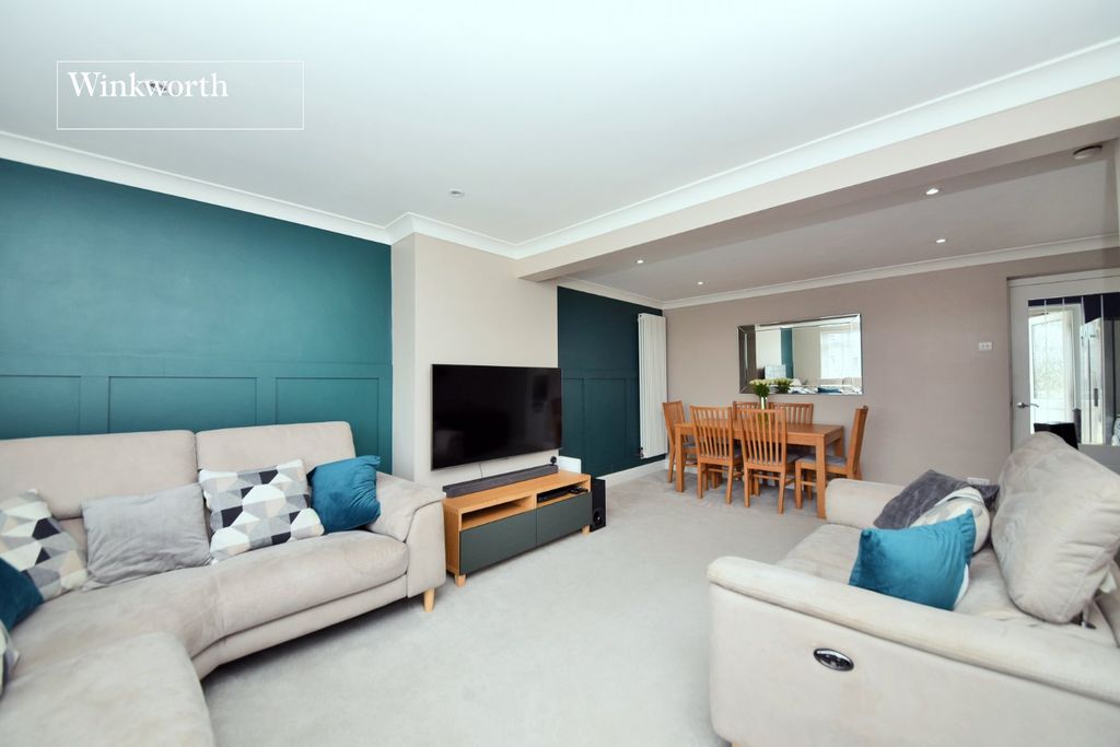 Property photo 2 of 16 Picture No. 07