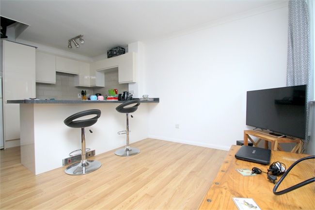 Property photo 3 of 5