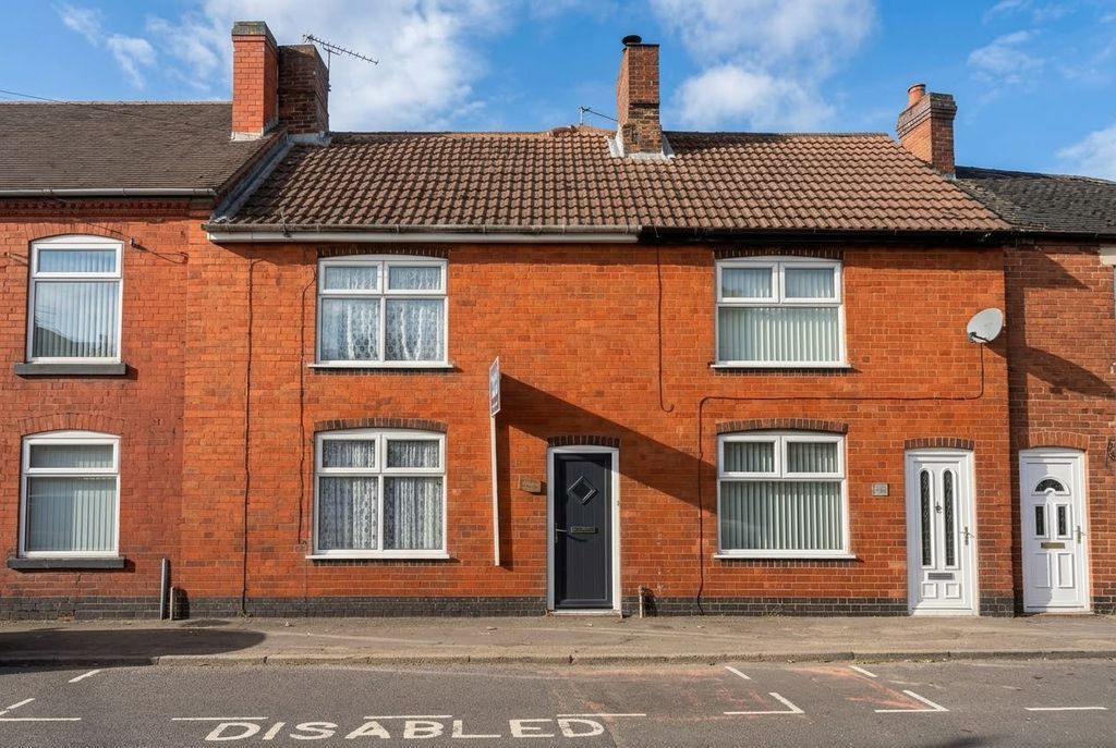Property photo 1 of 14 Photo 16