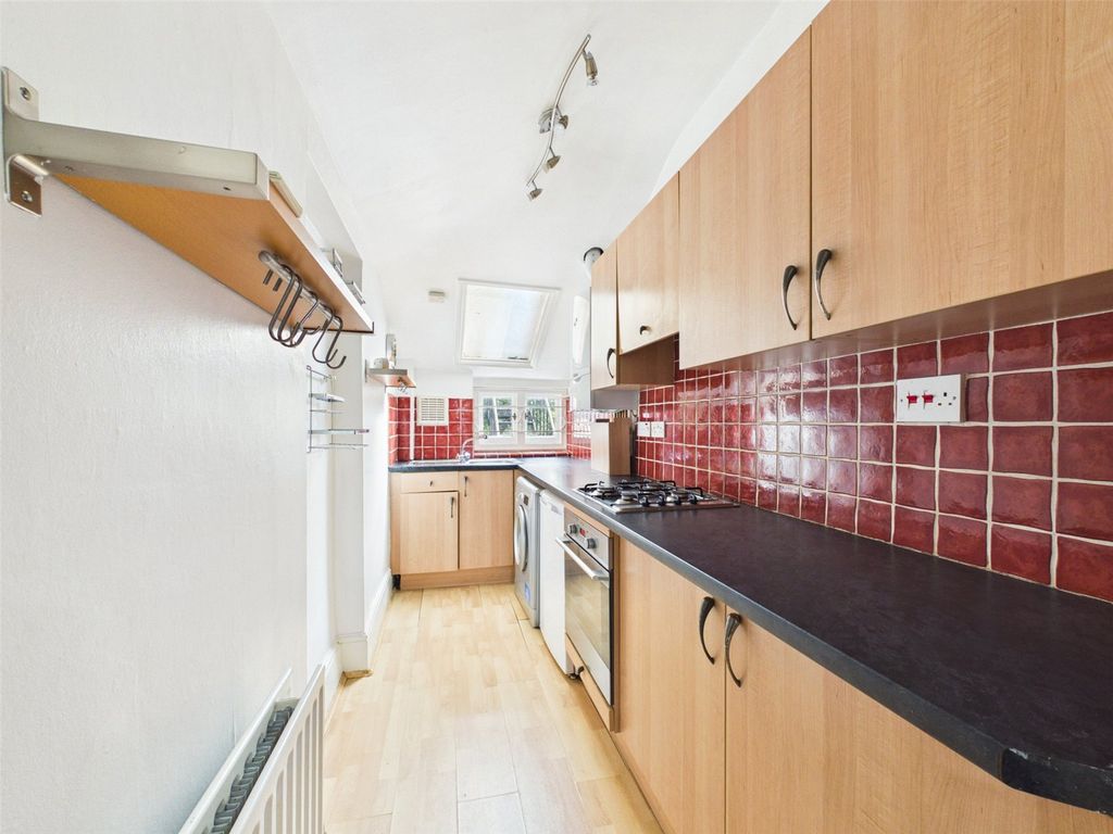 Property photo 3 of 6 Picture No. 05