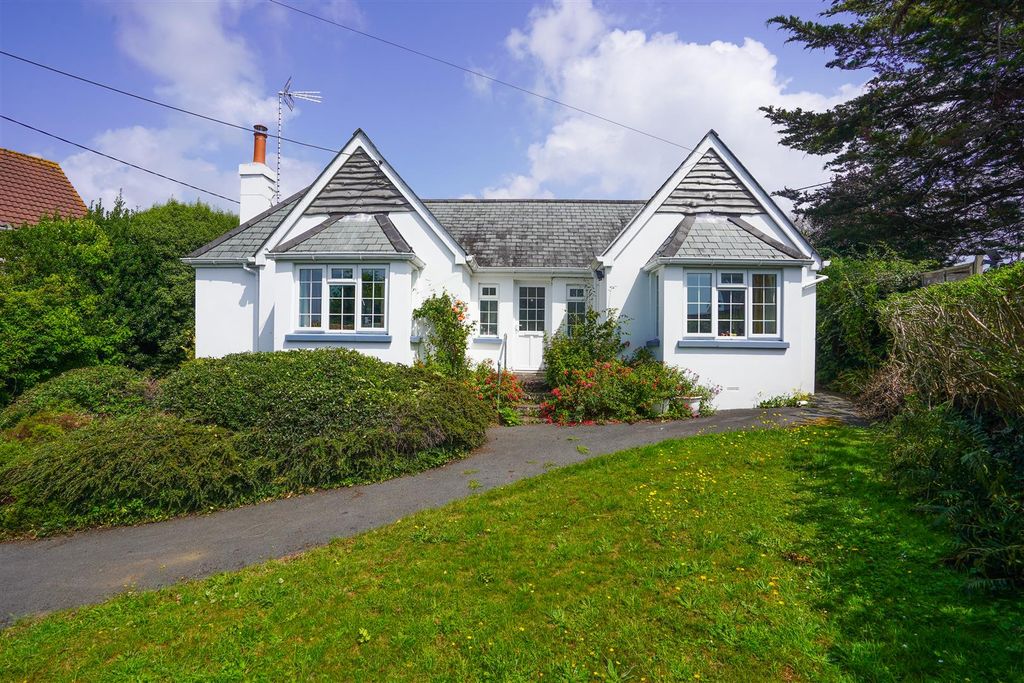 Property photo 1 of 9