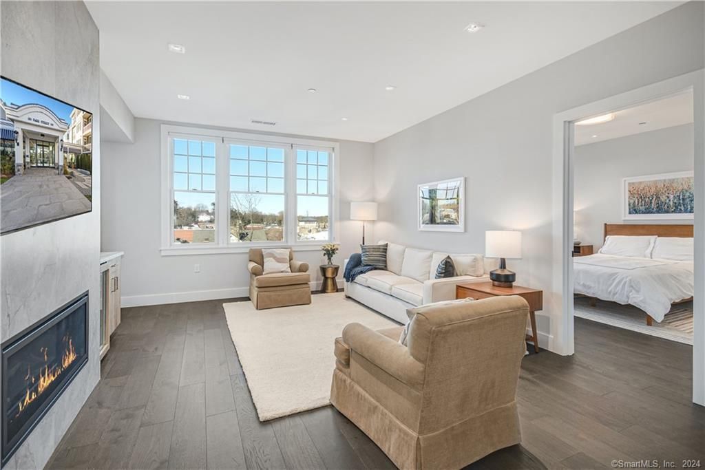 Property photo 2 of 13 <Alttext/>