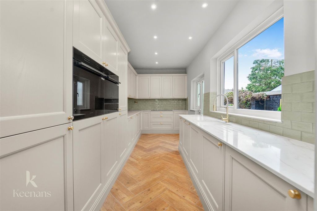 Property photo 2 of 85 3.Jpg