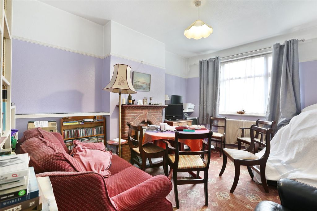 Property photo 3 of 9 Ach_3756.Jpg