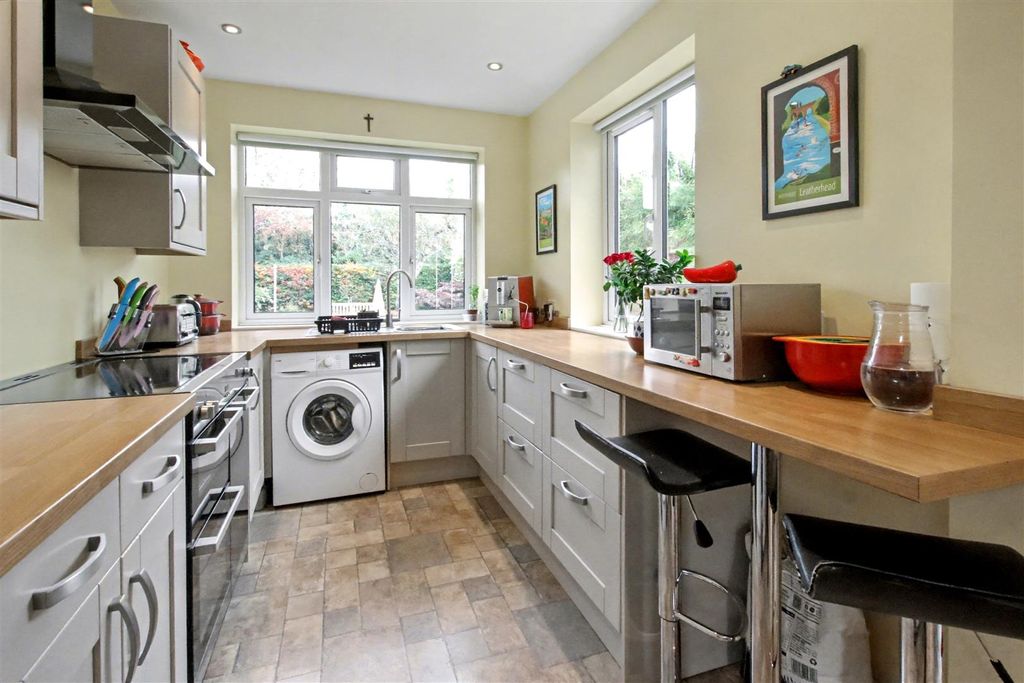 Property photo 3 of 12 Kt.Jpg