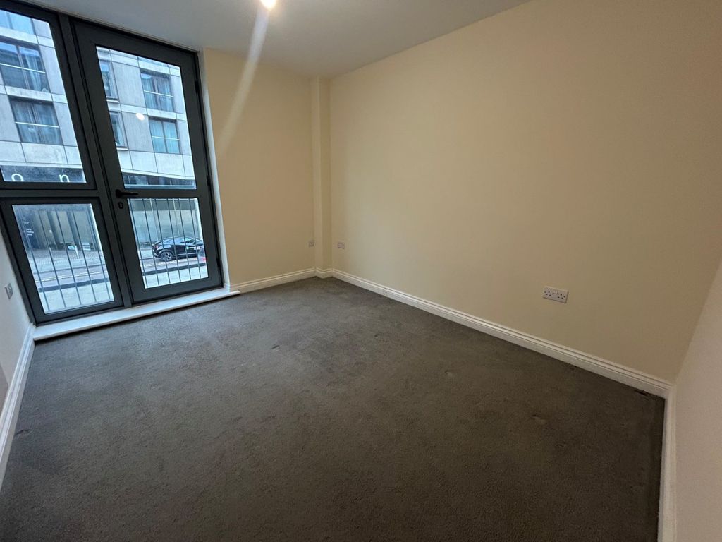 Property photo 3 of 5 Picture No. 01