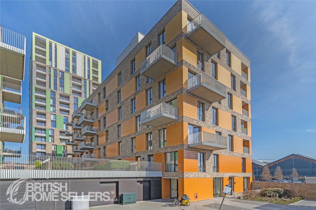 Property photo 1 of 19 Picture No. 04