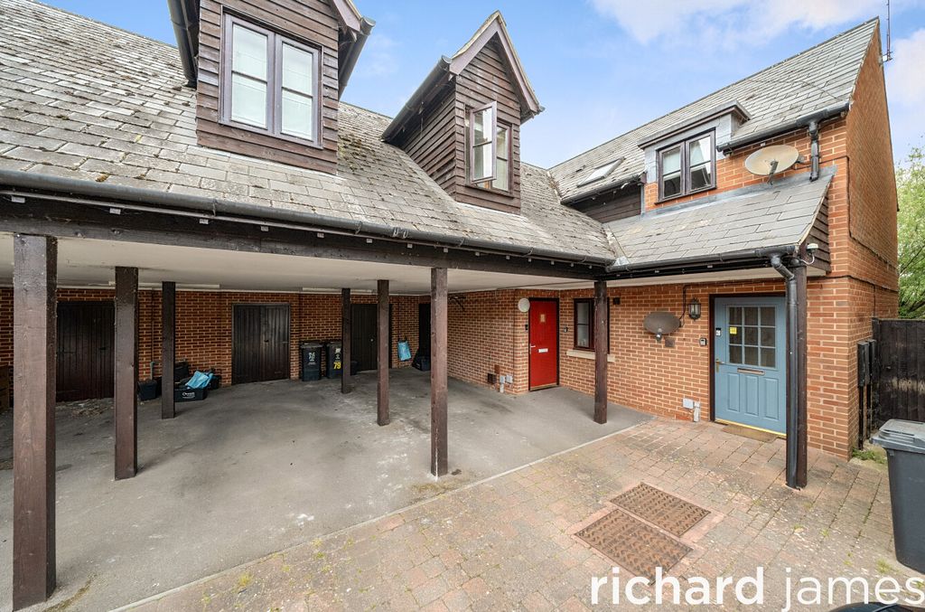 Property photo 1 of 13 601c2789672A49c9A33Adf371326d80E