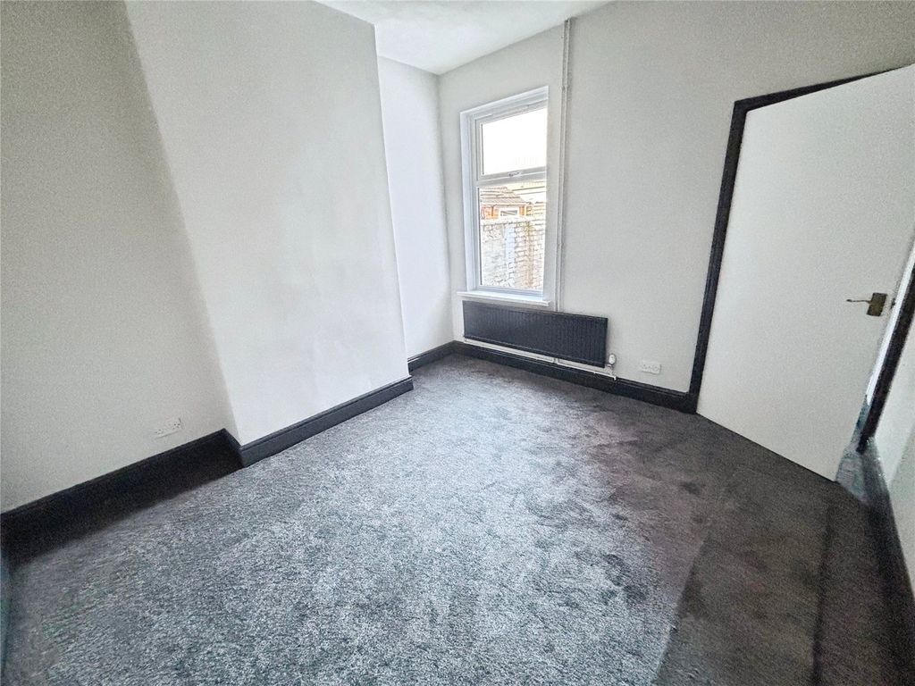 Property photo 2 of 8 Living Room