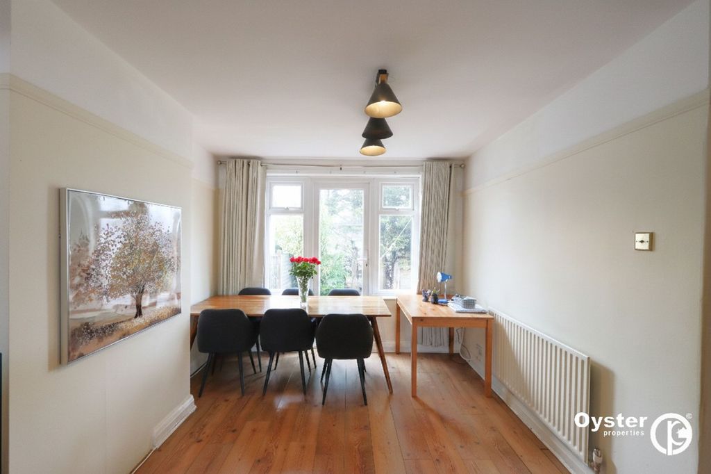 Property photo 3 of 15 Dining Area