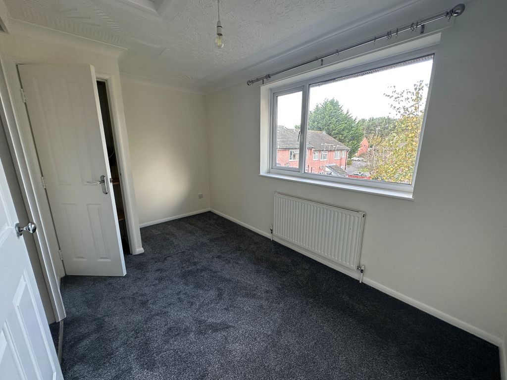 Additional image 7 of 2 bed property to rentHooke Close, Poole BH17