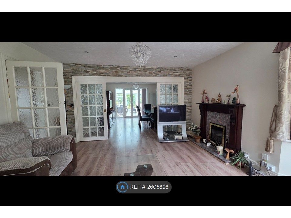 Property photo 3 of 22 Lounge (Open Plan) - Side 1