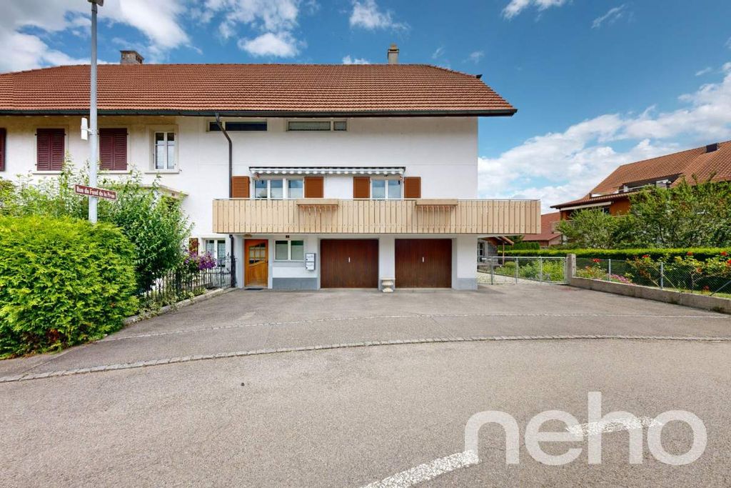 Property photo 3 of 13