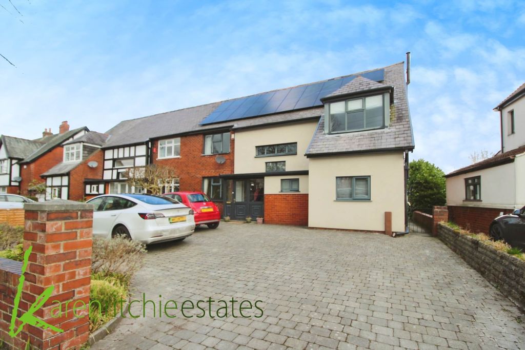 Property photo 1 of 36
