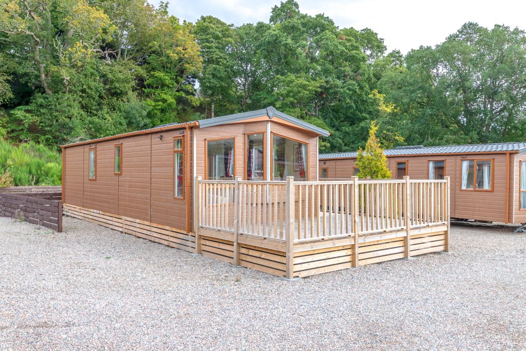 Property photo 3 of 32