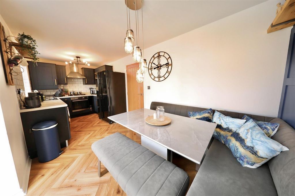 Property photo 3 of 21 Image 20-05-2025 At 18.42 (1).Jpg